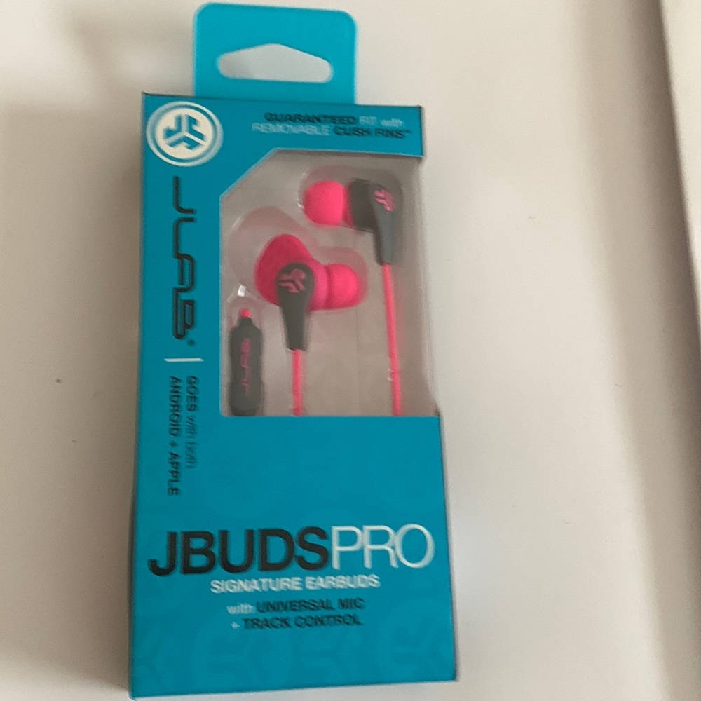JBUDSPRO PINK EARBUDS nwb